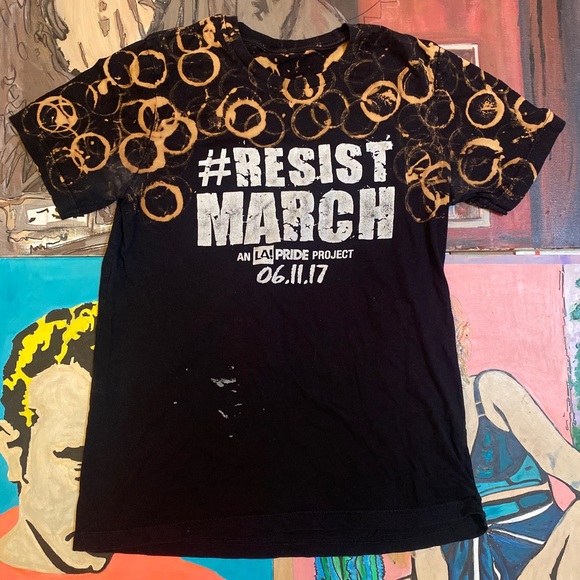 2017 LA Pride #RESIST March T Shirt - Picture 11 of 13